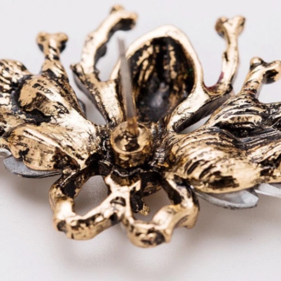 Honey BEE SHAPE EARRING , GREEN - Picture 10 of 11